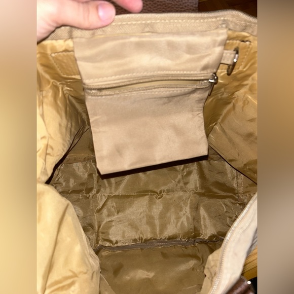 FOLDABLE overnight tote shoulder tan Bag - Picture 7 of 8